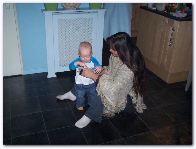 599x448 pixels (216K)