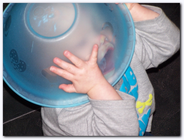 599x448 pixels (199K)