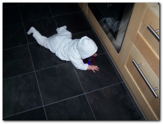 599x448 pixels (170K)