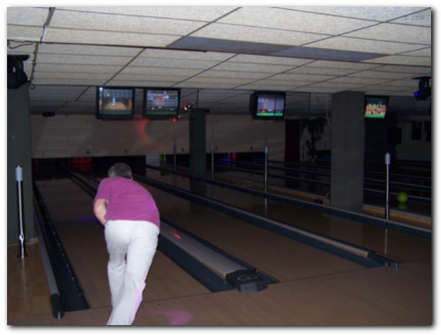 599x448 pixels (174K)