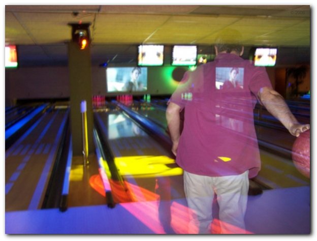 599x448 pixels (184K)