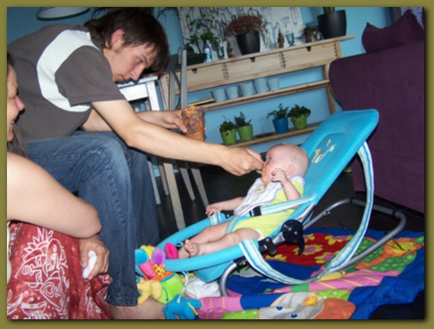 599x448 pixels (230K)