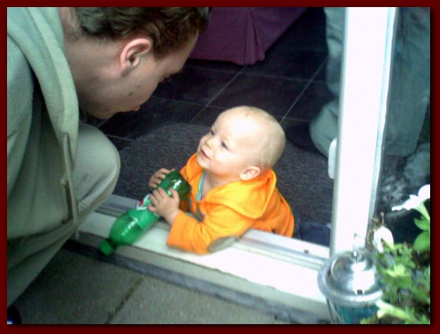 599x448 pixels (194K)