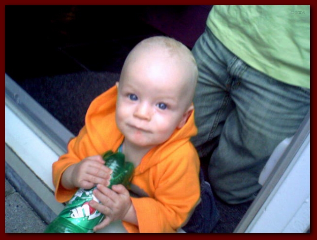 599x448 pixels (175K)