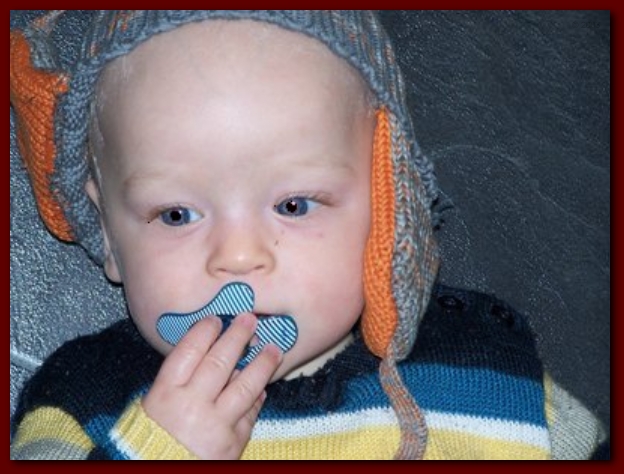 599x448 pixels (193K)