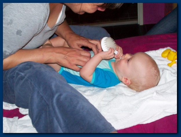 599x448 pixels (198K)