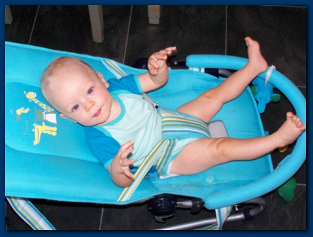 599x448 pixels (214K)