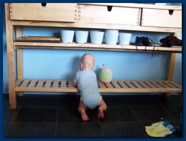 599x448 pixels (173K)